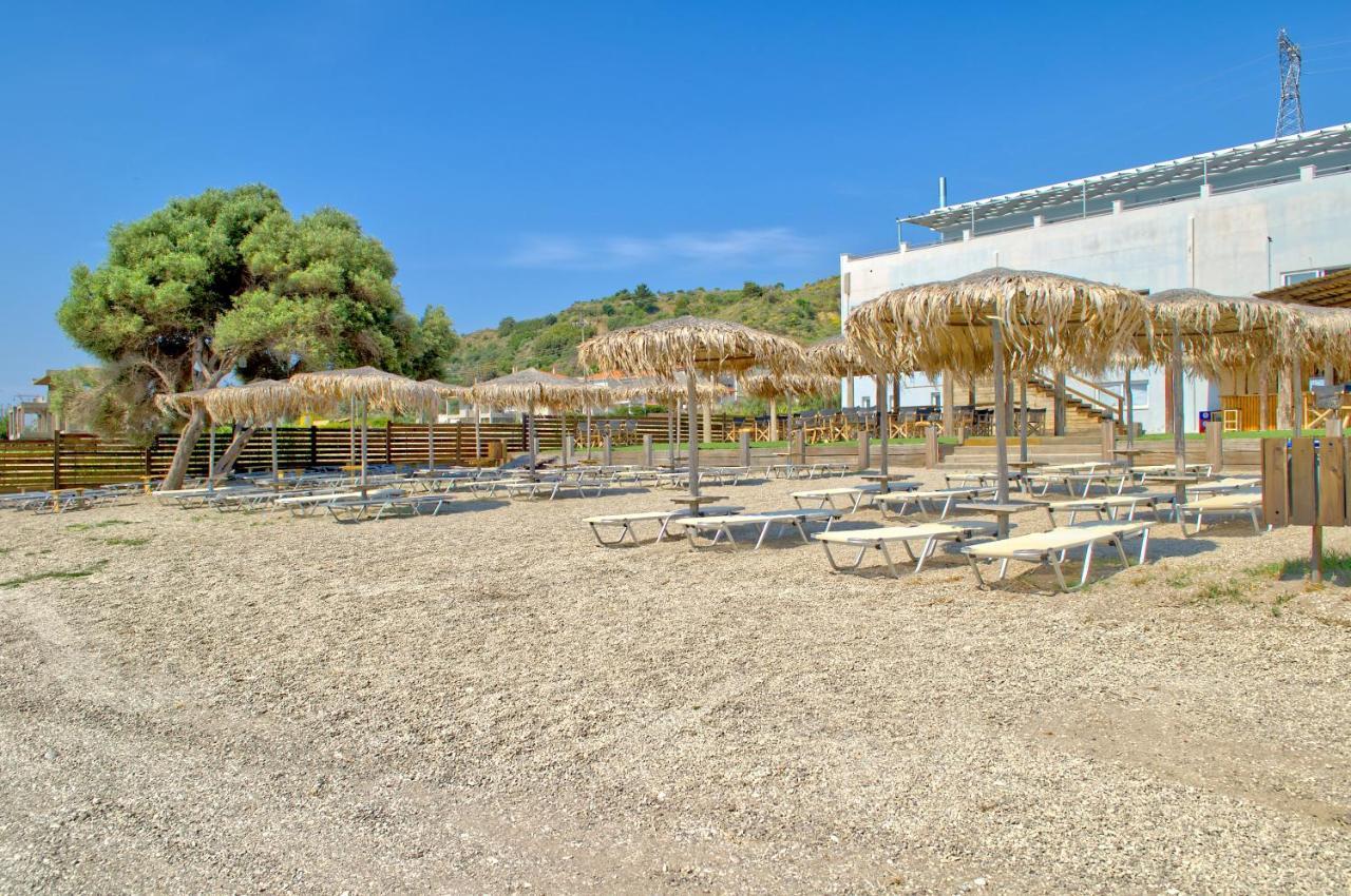 Epipleon Luxury Suites -104- Δωμάτιο 35Τμ Με Βεράντα 35Τμ Μπροστά Στη Θάλασσα Nafpaktos Eksteriør billede